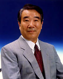 八代英太