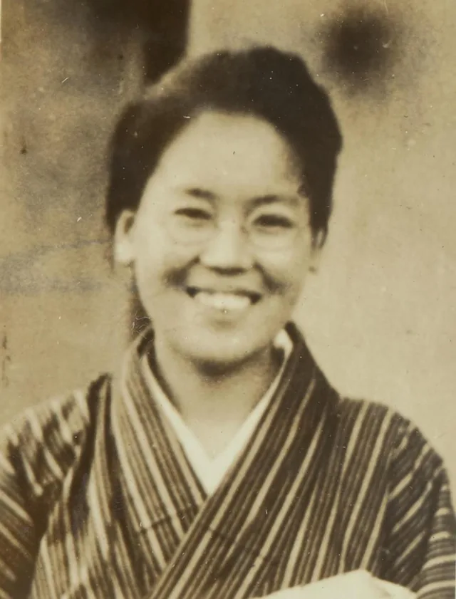 坂西志保