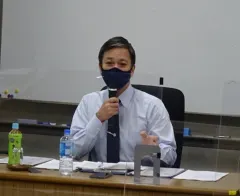 八代英輝
