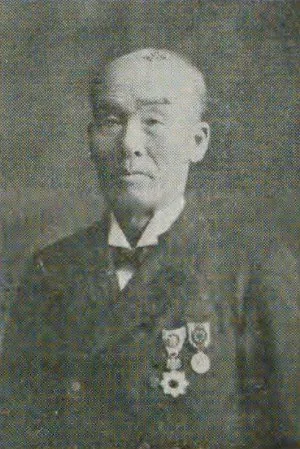 香川真一