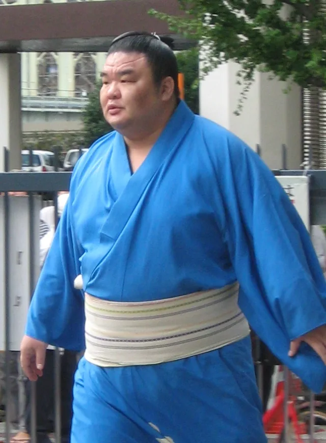 玉春日良二