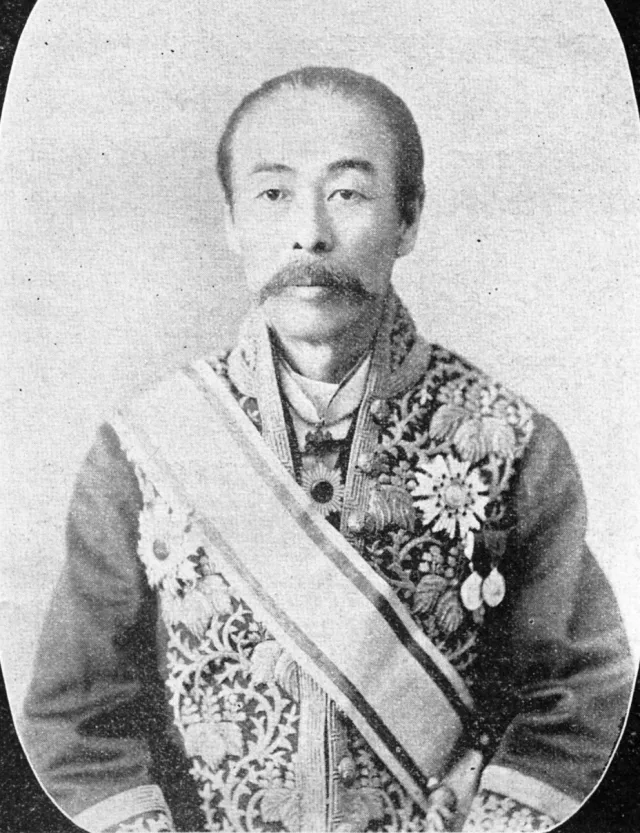 清岡公張