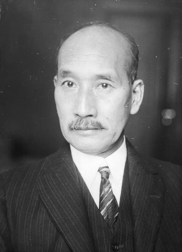 小幡酉吉