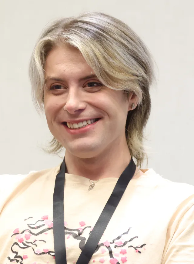 ダマン・ミルズ