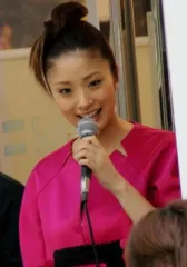 上戸彩