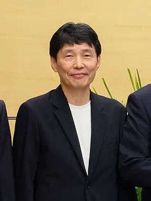 山本一太