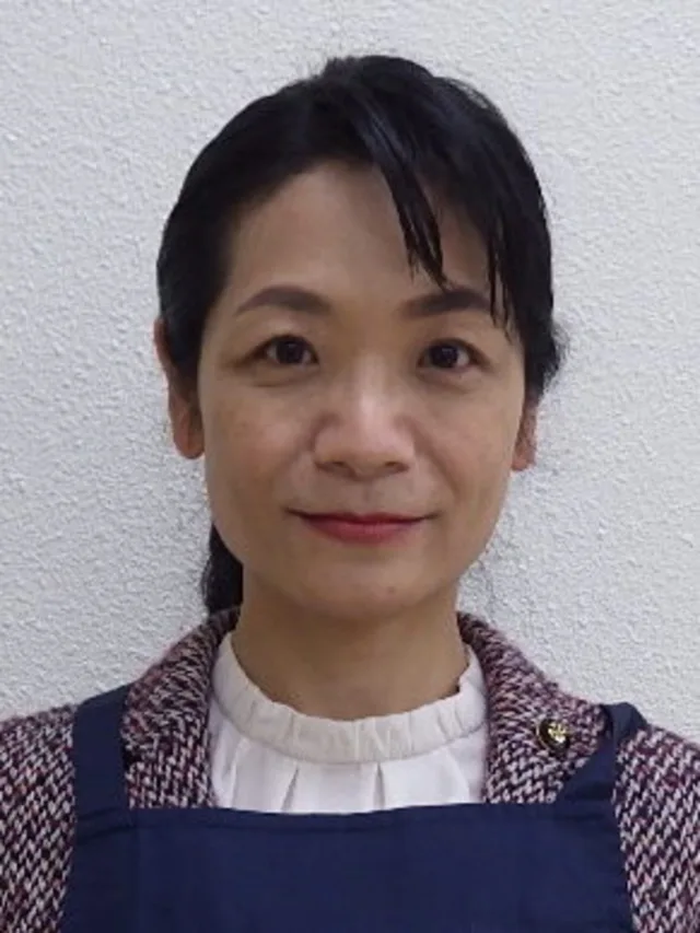 石山志保