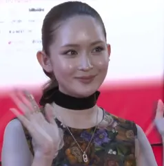 畑芽育