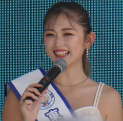 ゆうちゃみ