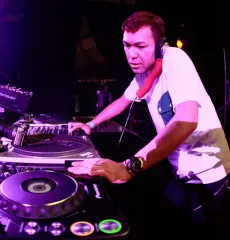 ダイシ・ダンス