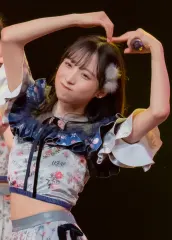 小栗有以