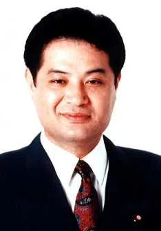 坂井隆憲