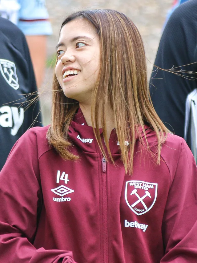 長谷川唯