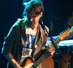 ジョシュ・クリングホッファー