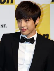 SE7EN