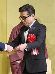 藤井フミヤ