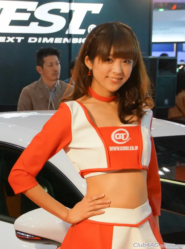 村上まりな
