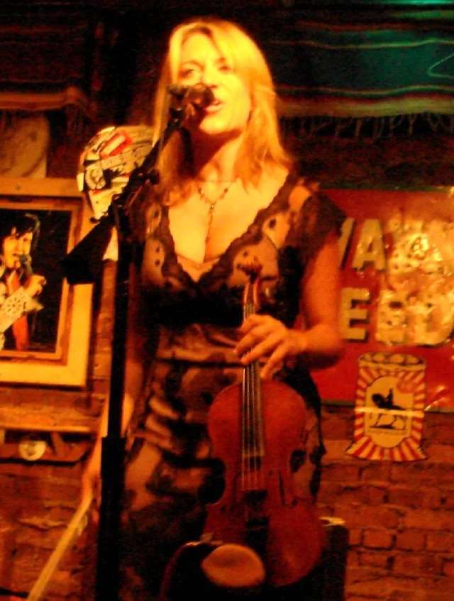 Elana James