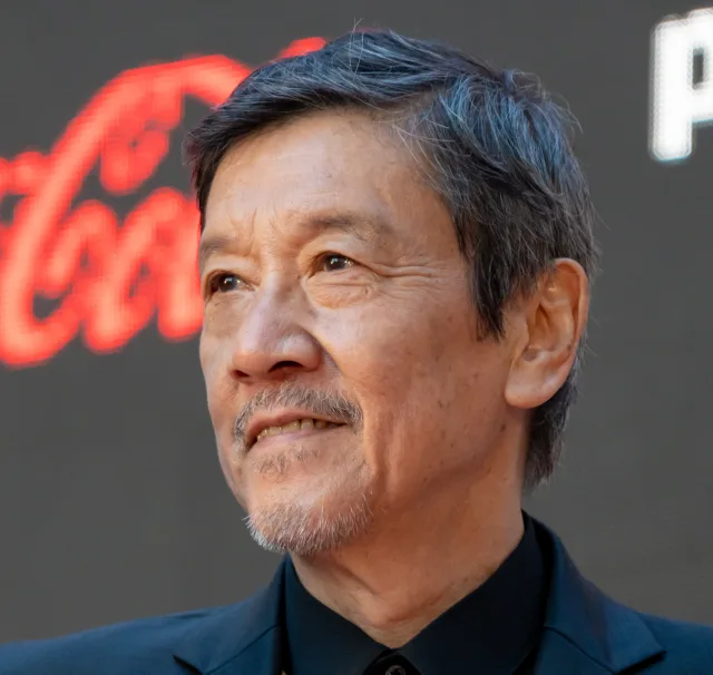 奥田瑛二