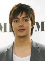 キム・ジュン