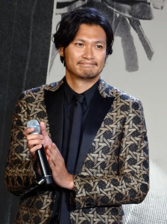 青木崇高