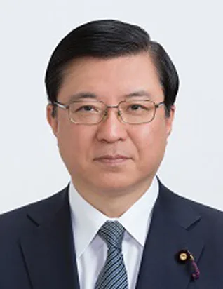 礒崎陽輔
