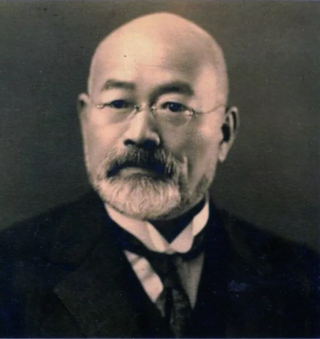 関場不二彦