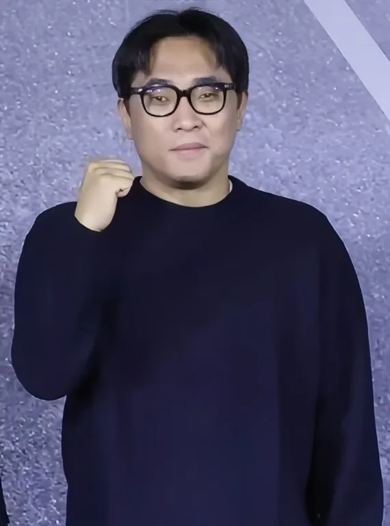 イ・チャンミン