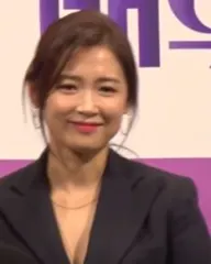 ナム・サンミ