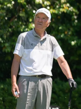 青木功