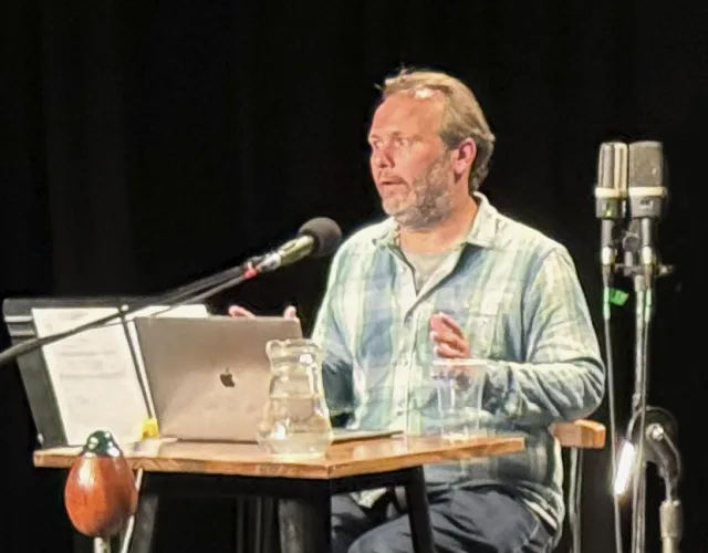John Finnemore