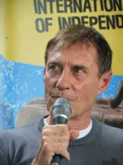 ローランド・ジョフィ