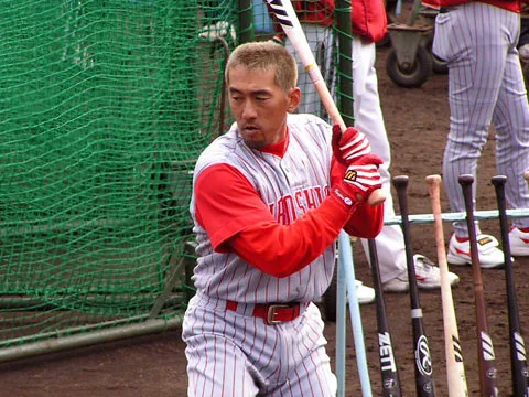 野村謙二郎