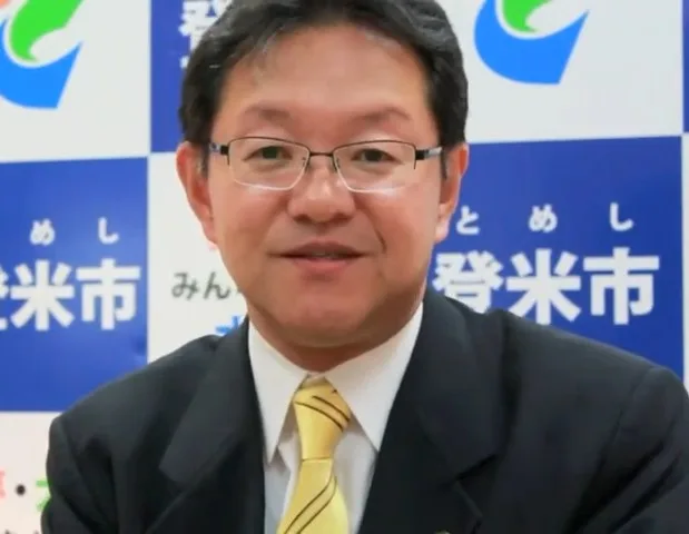 布施孝尚
