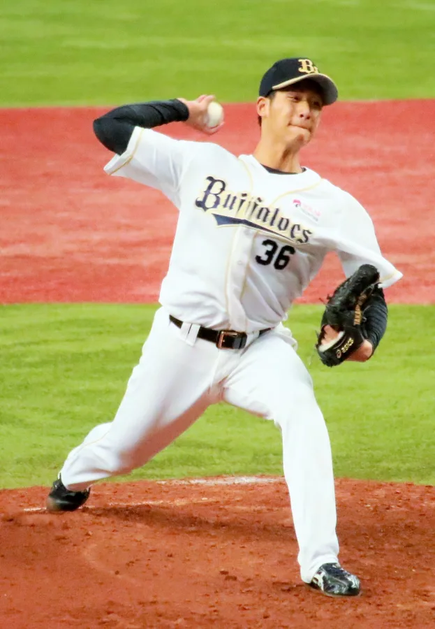 髙木伴