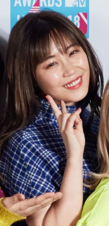 鷲尾伶菜
