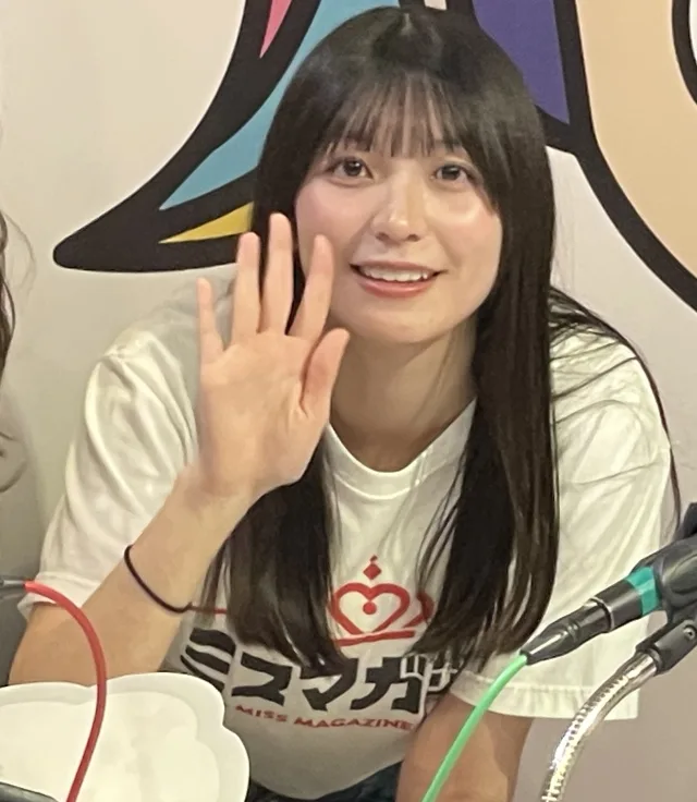 花城奈央