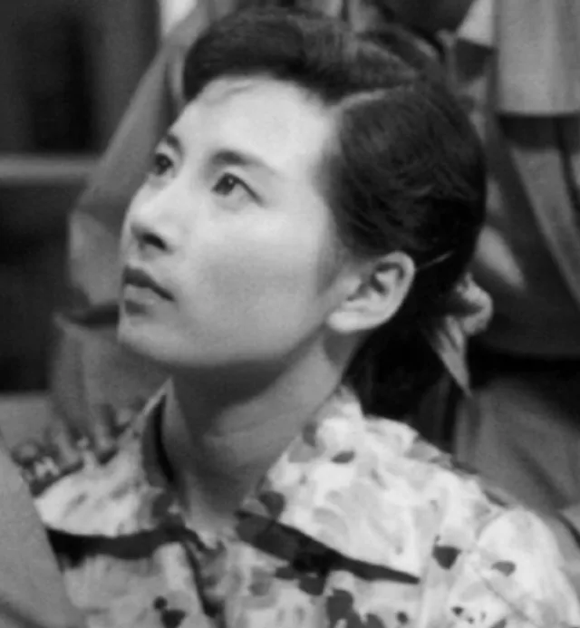 白川由美