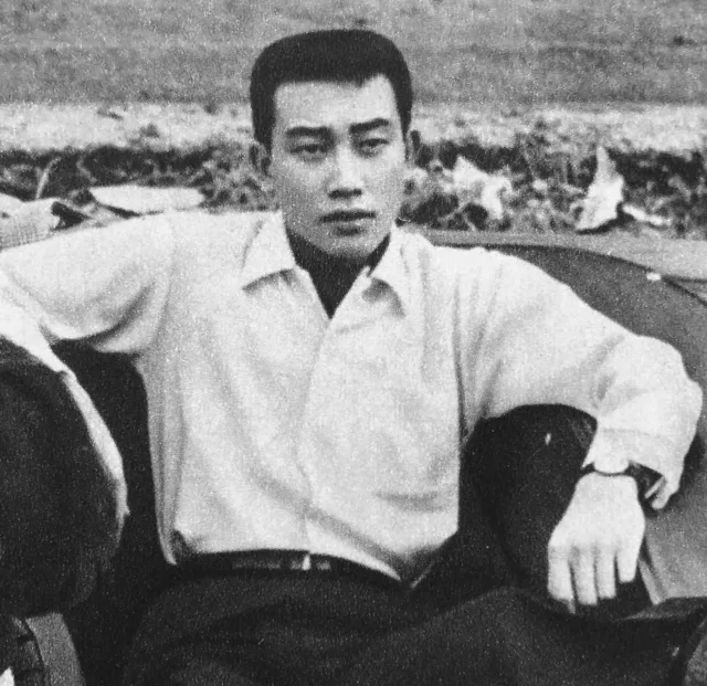 橋幸夫