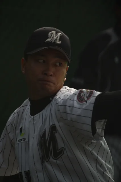 小林敦