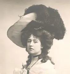 Alice De Winton