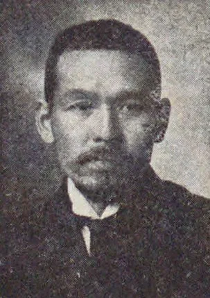小山東助