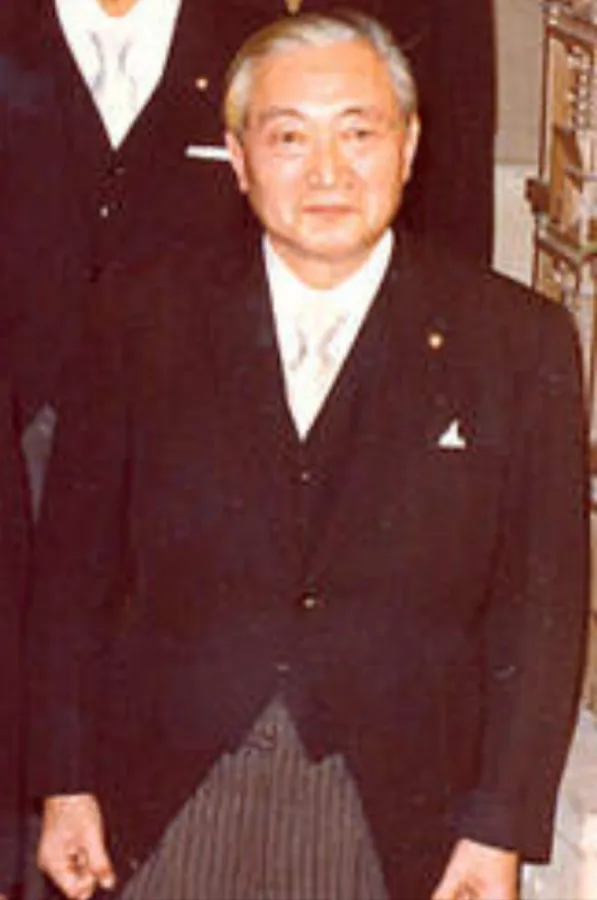 金子一平