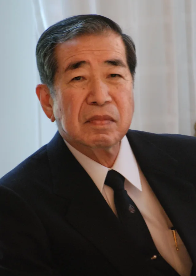 岸本忠三
