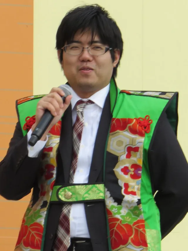 糸谷哲郎