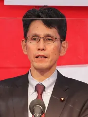 階猛