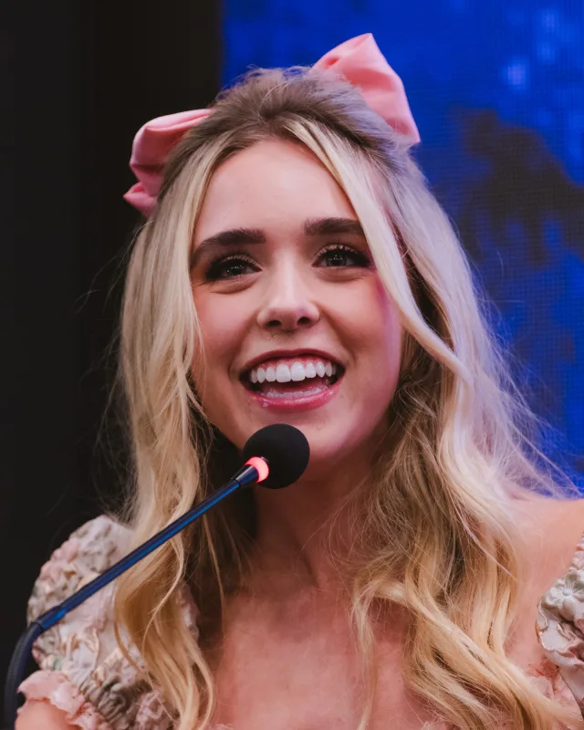 Jenna Davis