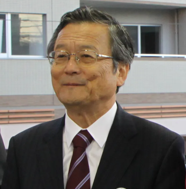 稲葉孝彦
