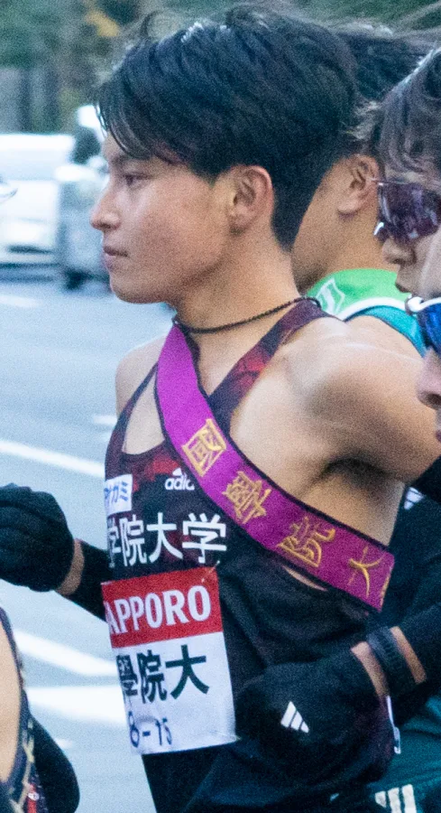 青木瑠郁