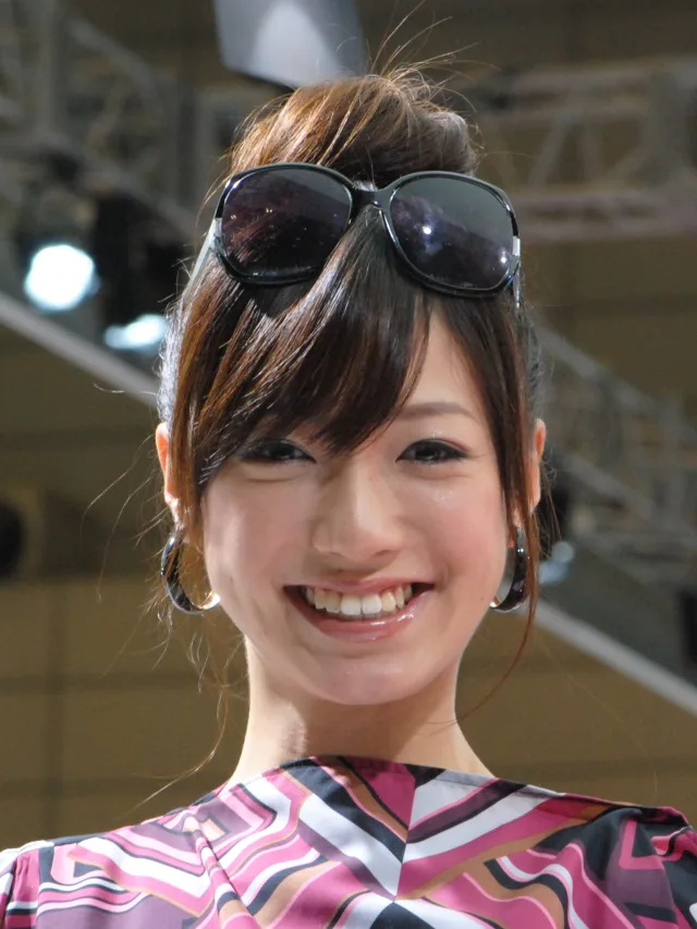 石井寛子